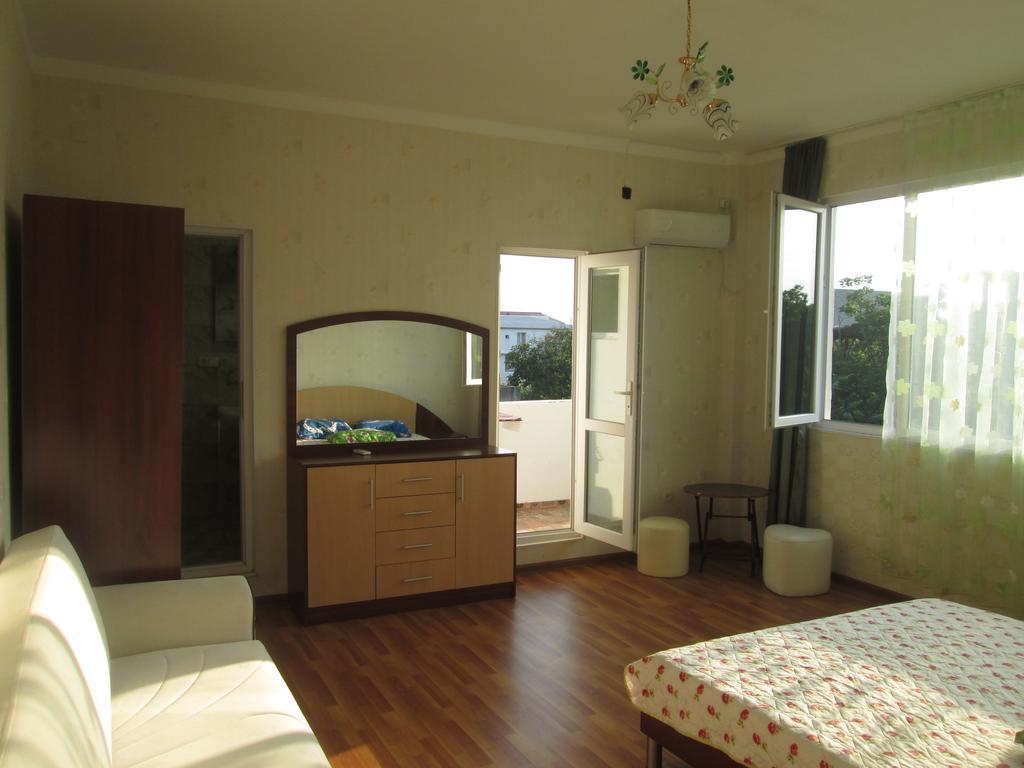 Lily Pearls Inn Kobuleti Exterior foto